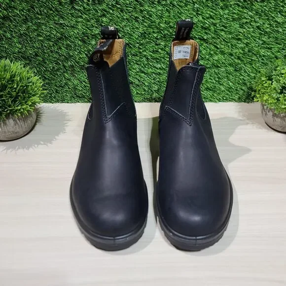 Blundstone Classics 558 Unisex Chelsea Boot Color: Black US 9 - NEW - Picture 3 of 8